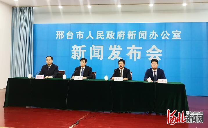 c85c742e-67c5-40e2-bfbc-c3d93f50af43_watermark.jpg