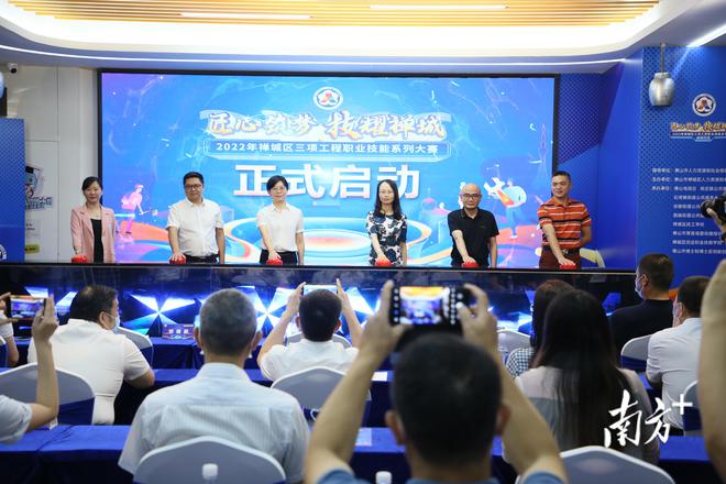 下载.jpg