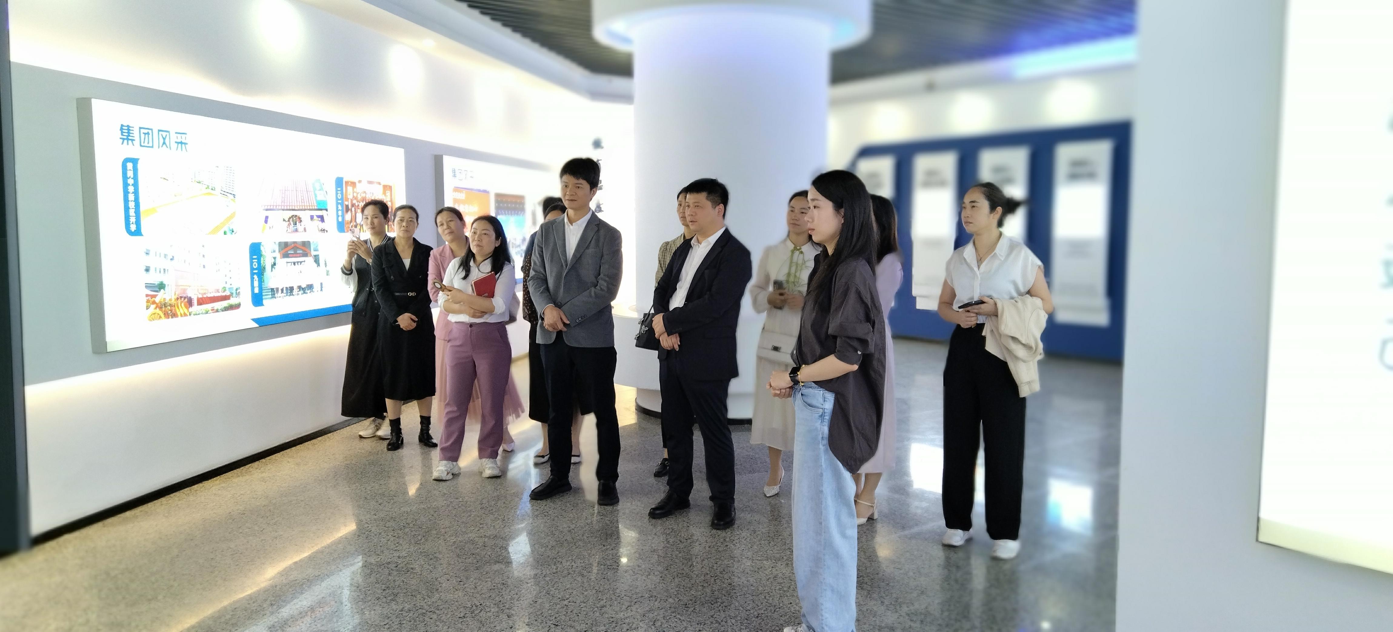 微信图片_20250606145437_243(1).jpg